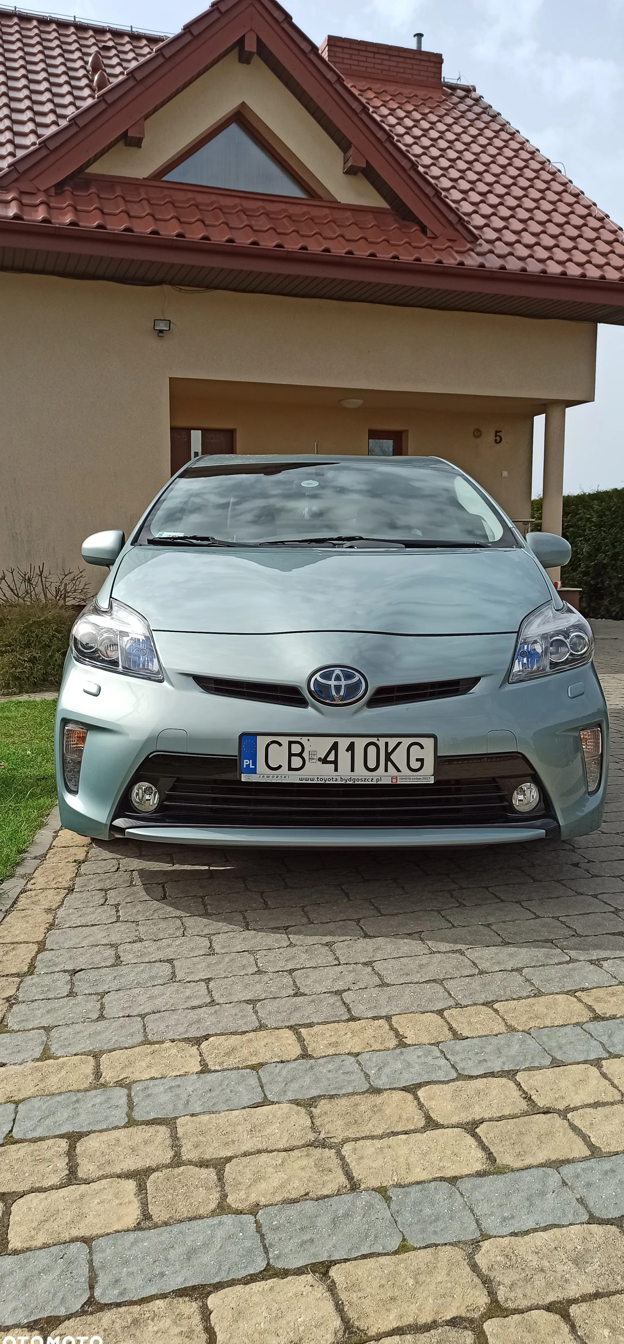 toyota bydgoszcz Toyota Prius cena 55000 przebieg: 124000, rok produkcji 2014 z Bydgoszcz